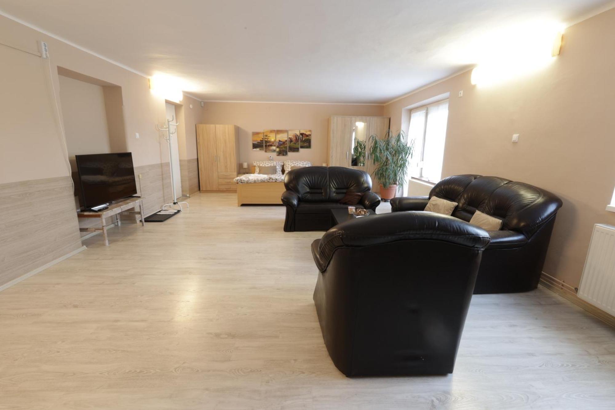 Stardust Apartman Pécs Extérieur photo