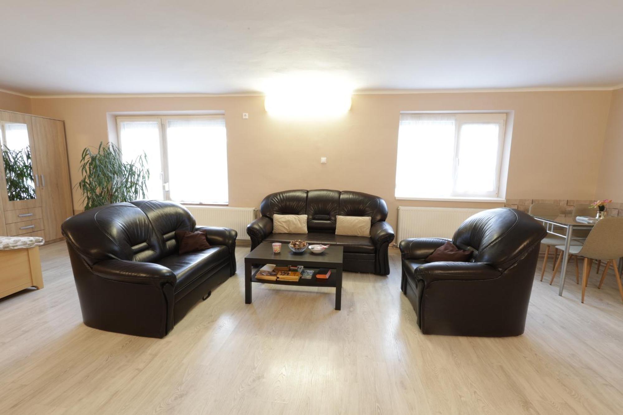 Stardust Apartman Pécs Extérieur photo
