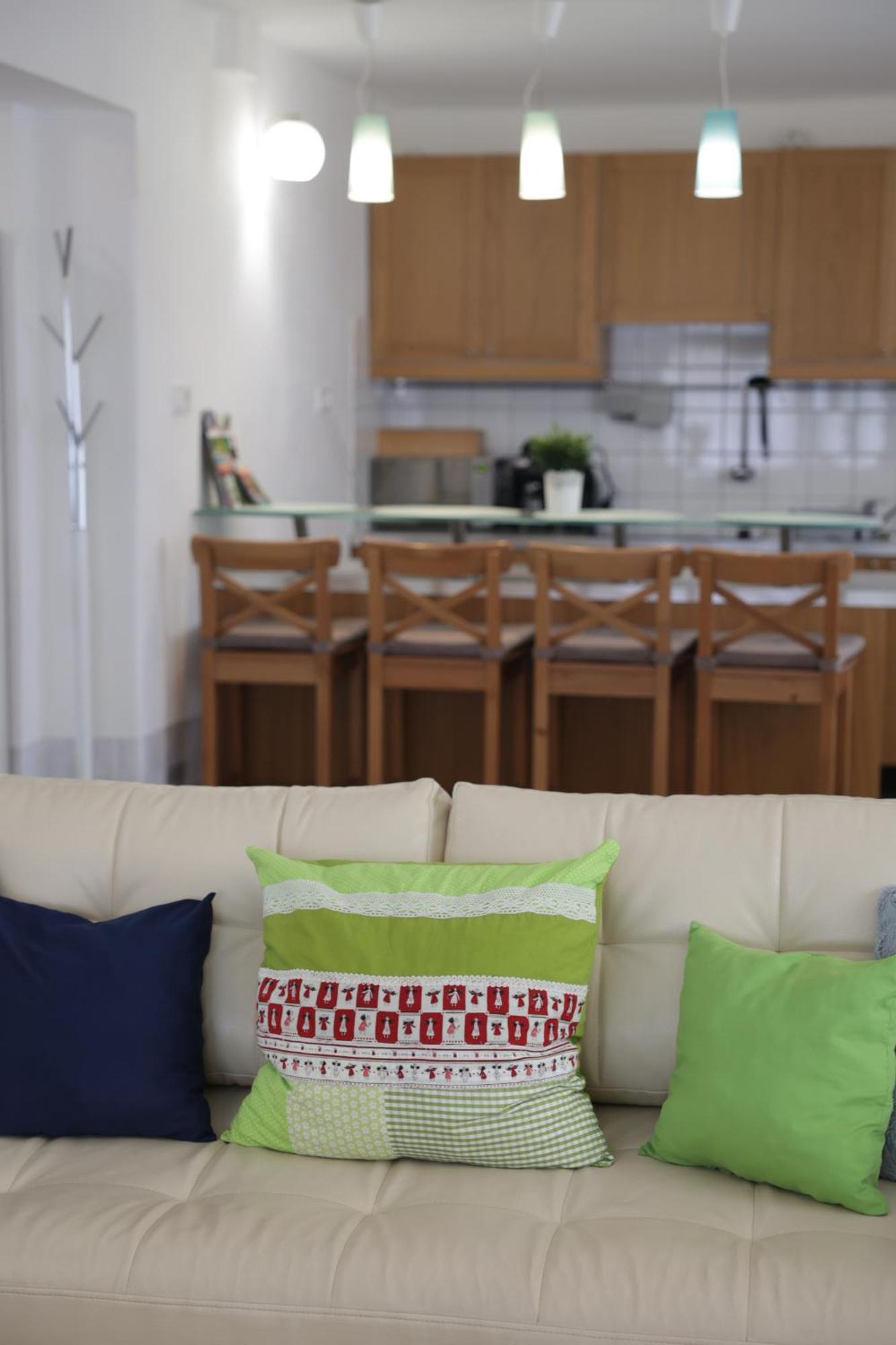 Stardust Apartman Pécs Extérieur photo